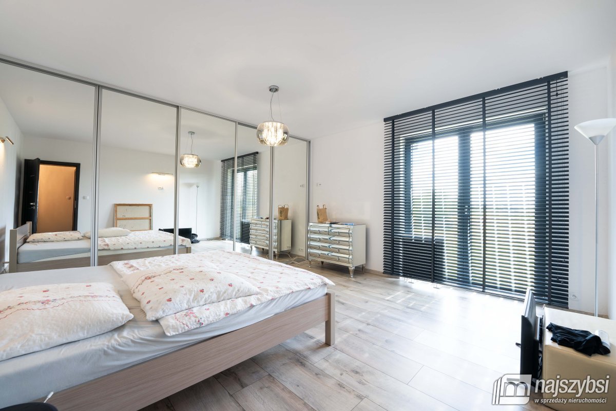 Kołobrzeg -  Stramnica-dwa domy w jednym (32)