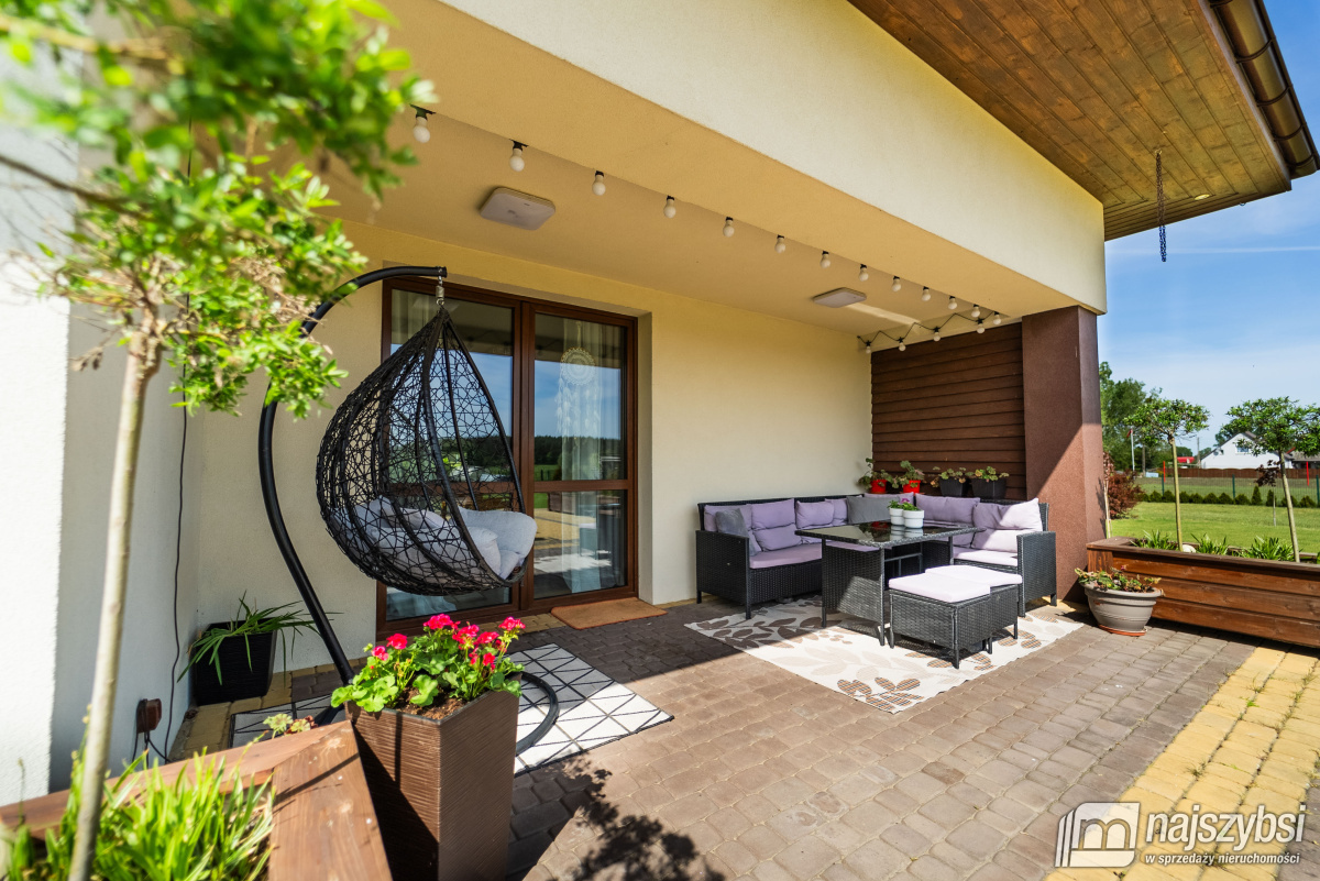 Przybiernów- dom z dużą działką (1)