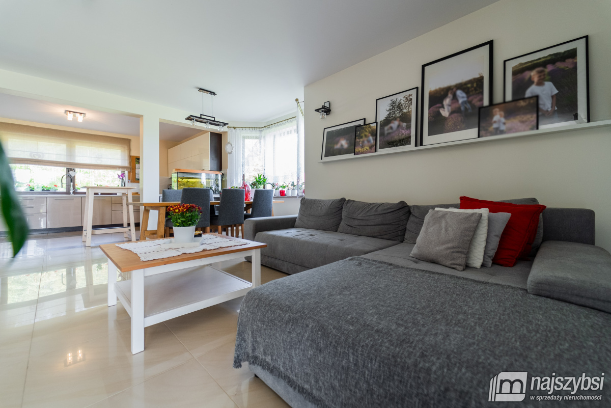 Przybiernów- dom z dużą działką (13)