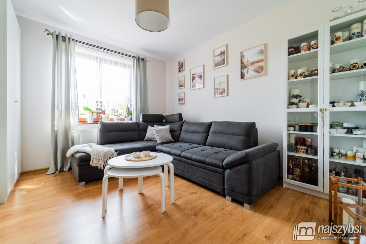 Przybiernów- dom z dużą działką (16)