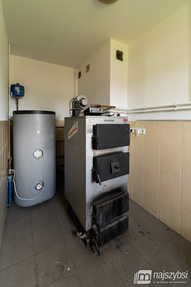 Przybiernów- dom z dużą działką (38)