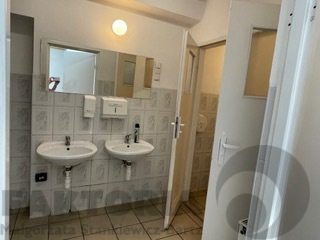 Hala magazynowo - prod.  zaplecze socj., biura (8)