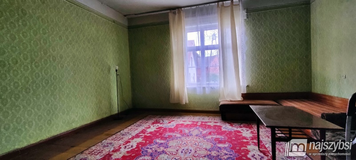 Węgorzyno okolica- poniemiecki dom na wsi (4)