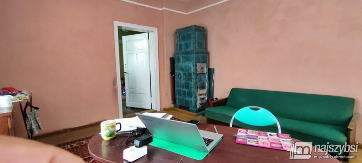 Węgorzyno okolica- poniemiecki dom na wsi (6)