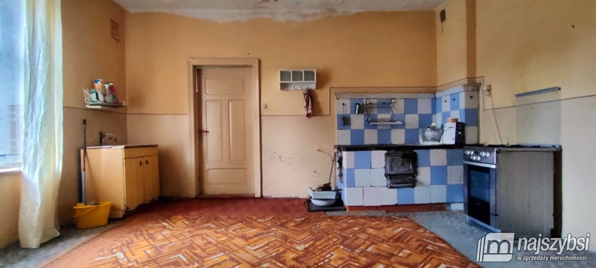 Węgorzyno okolica- poniemiecki dom na wsi (8)