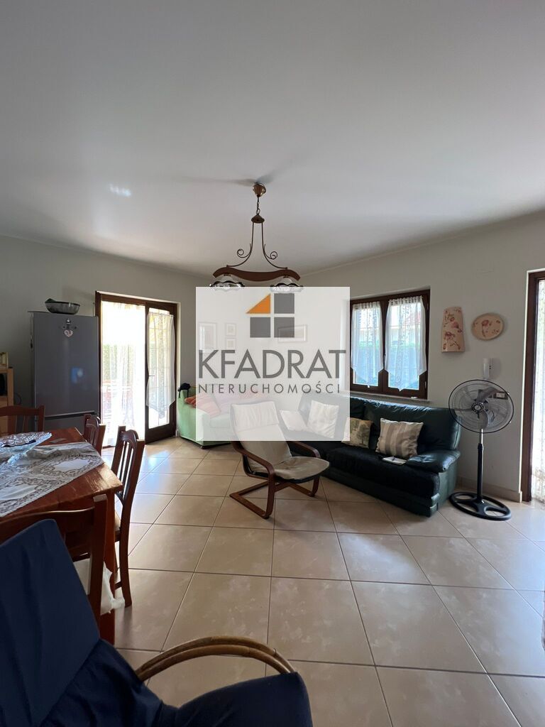 Mieszkanie 4 pok. 110 m2 ogródek 500 m do morza (15)