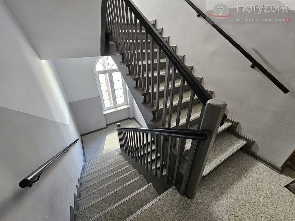 Okazja! 4 pokoje w Centrum 100m2 - 4000zł/m2 (15)