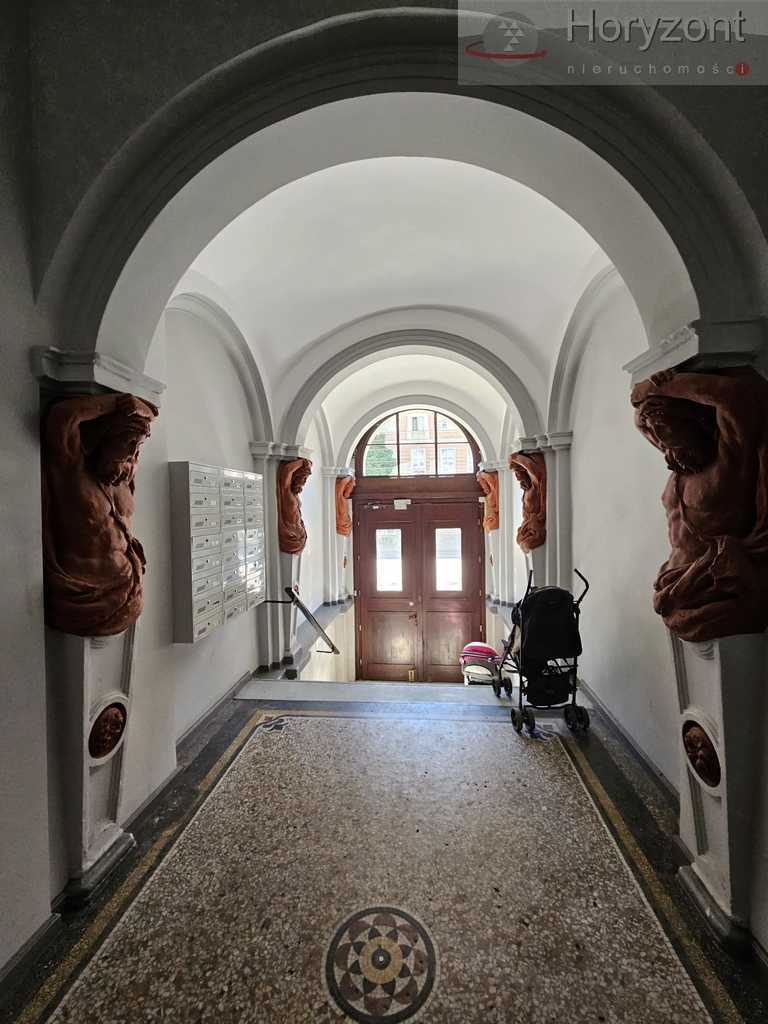 Okazja! 4 pokoje w Centrum 100m2 - 4000zł/m2 (16)