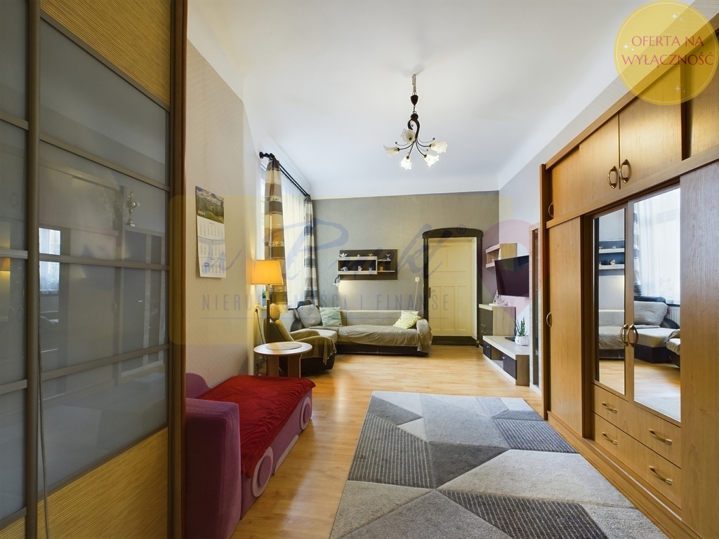 mieszkanie w ścisłym centrum z miejscem postojowym (4)