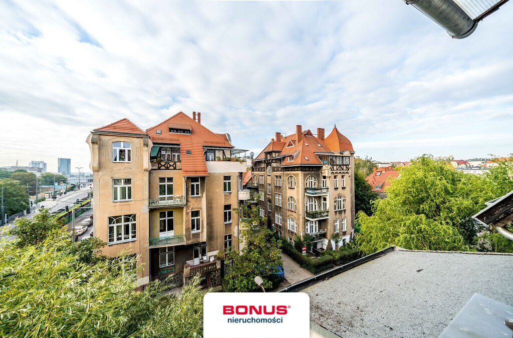 Przy Moście Teatralnym - 7500 zł/ m2 (20)