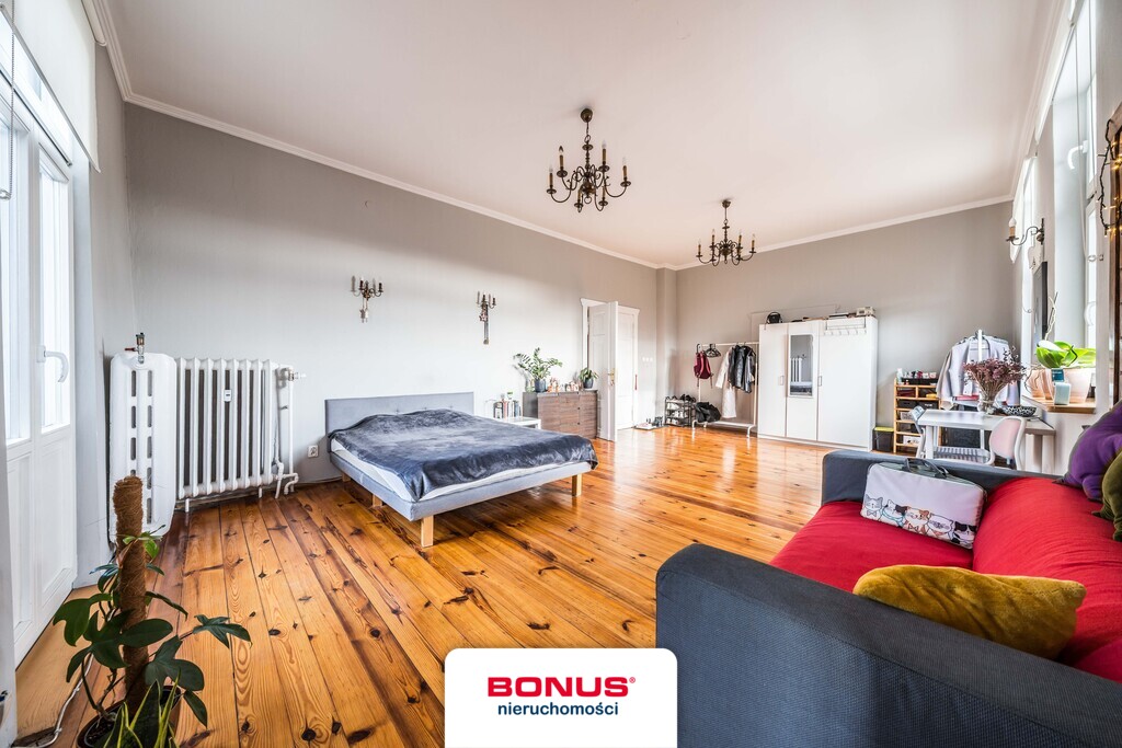 Przy Moście Teatralnym - 7500 zł/ m2 (4)