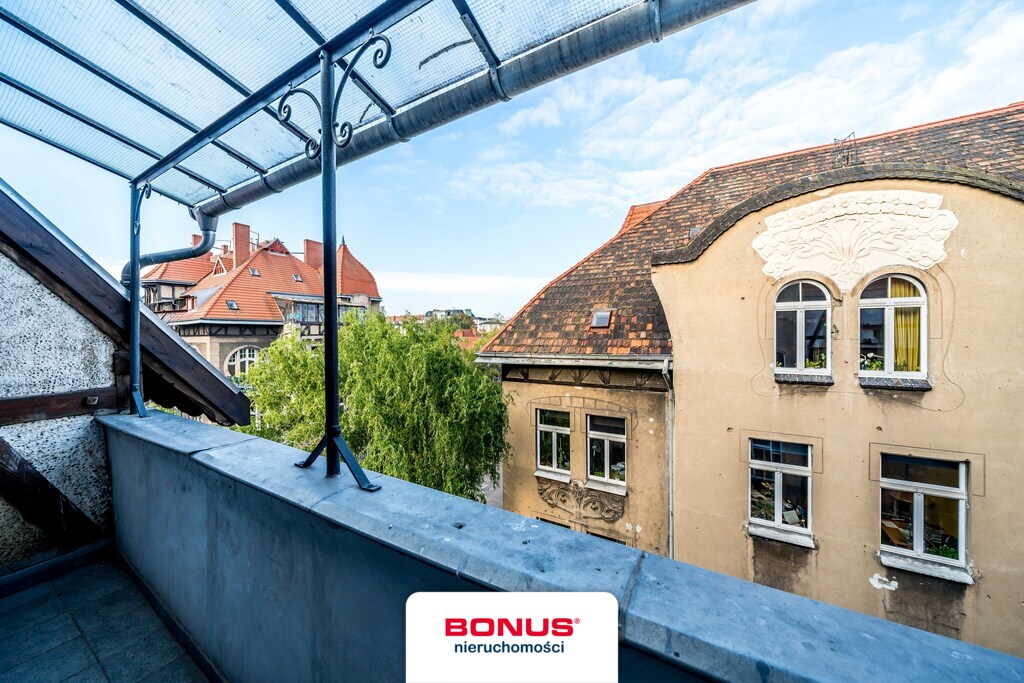 Przy Moście Teatralnym - 7500 zł/ m2 (17)