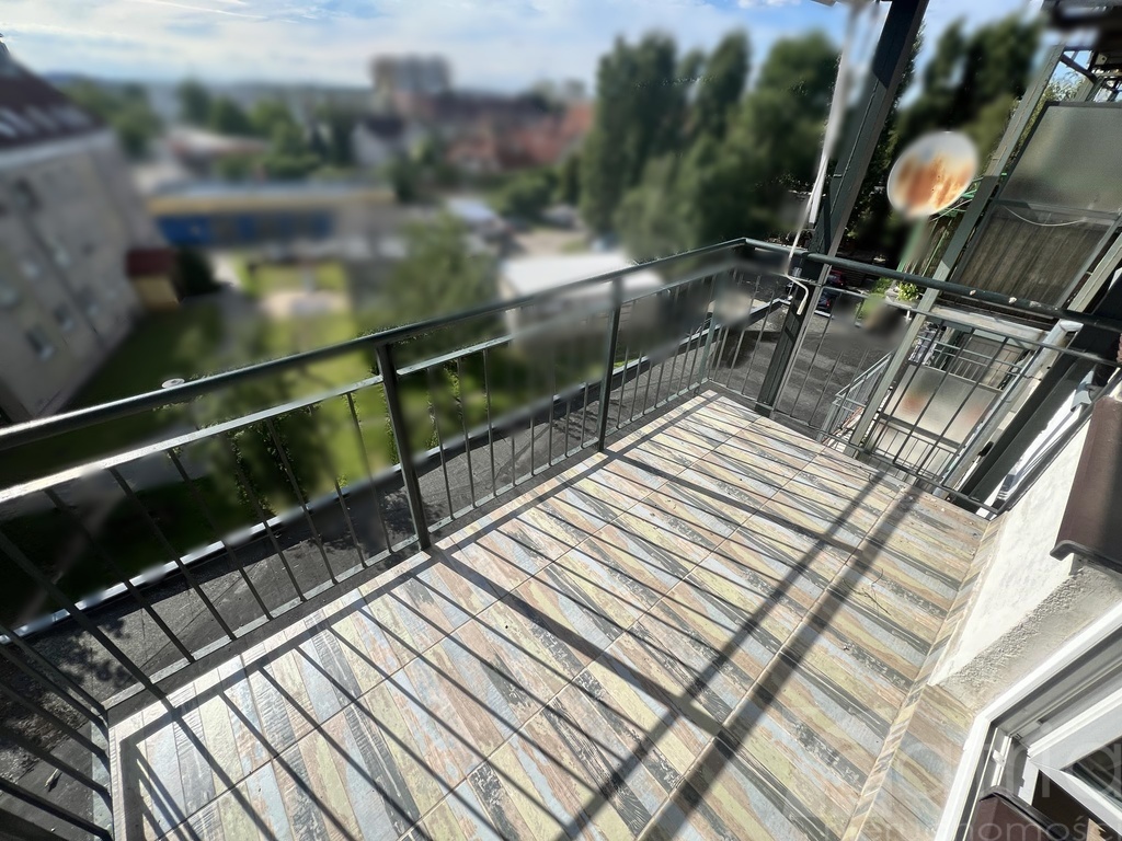 Pogodno! 3 pokoje, duży balkon (9)