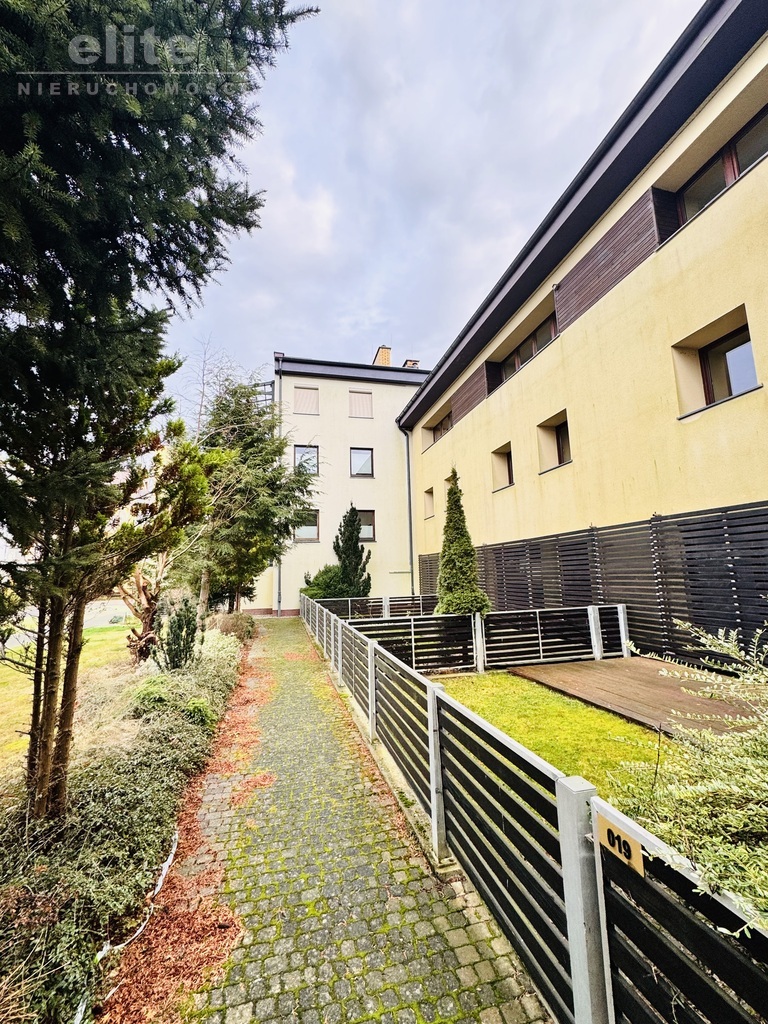 Sarbinowo, parter, dwa tarasy, ogródek (14)