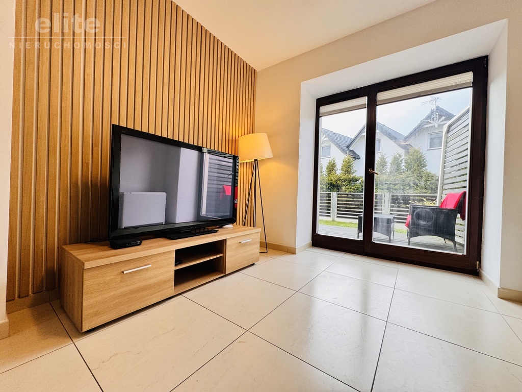 Sarbinowo, parter, dwa tarasy, ogródek (4)