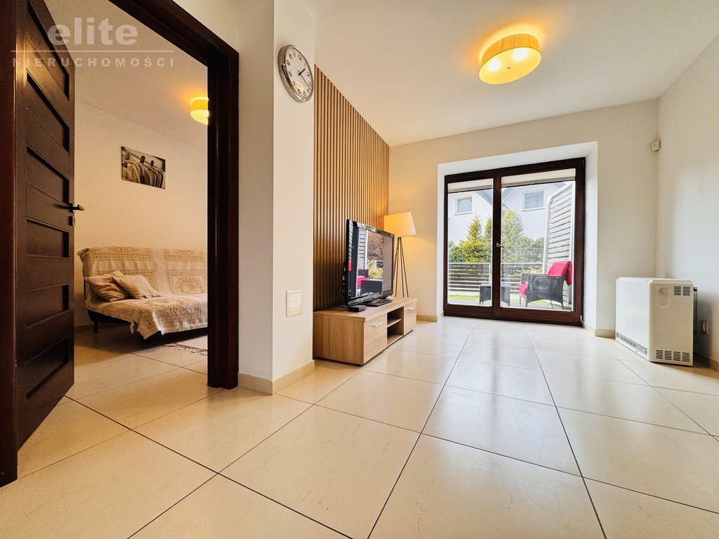 Sarbinowo, parter, dwa tarasy, ogródek (7)