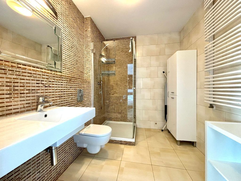 2 POZIOMOWY APARTAMENT 61 MKW, 200 M OD PLAŻY (3)