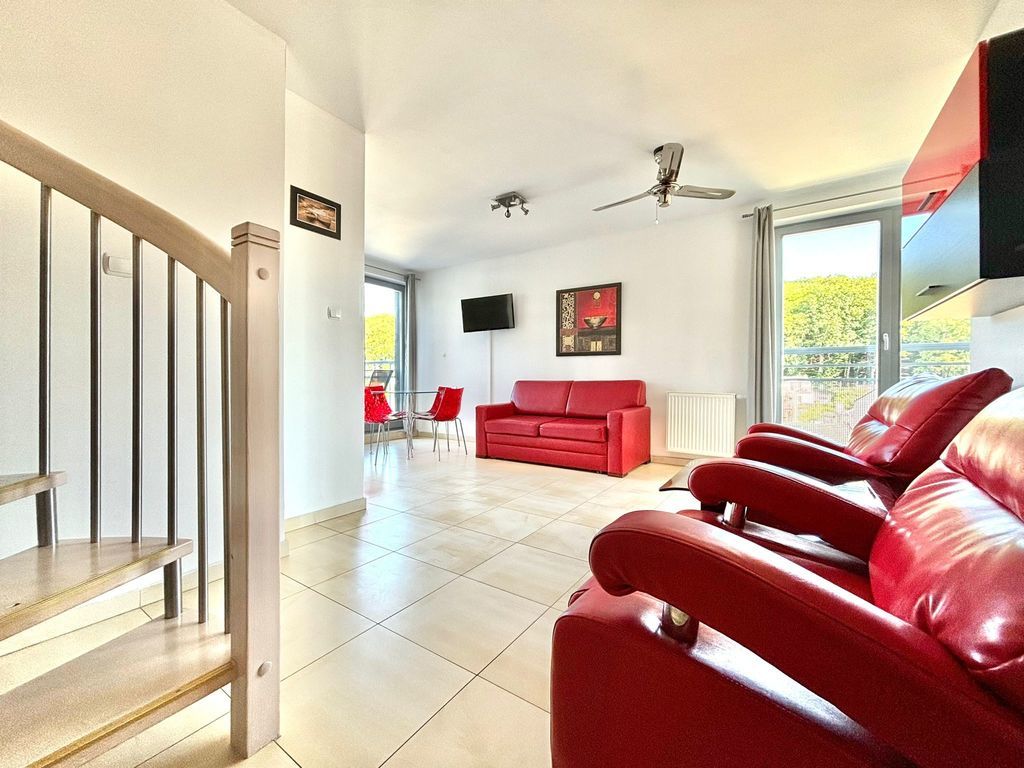 2 POZIOMOWY APARTAMENT 61 MKW, 200 M OD PLAŻY (5)