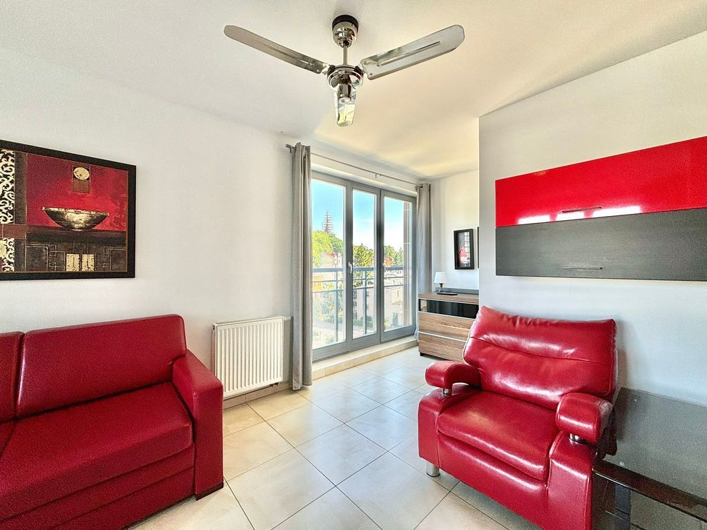 2 POZIOMOWY APARTAMENT 61 MKW, 200 M OD PLAŻY (8)