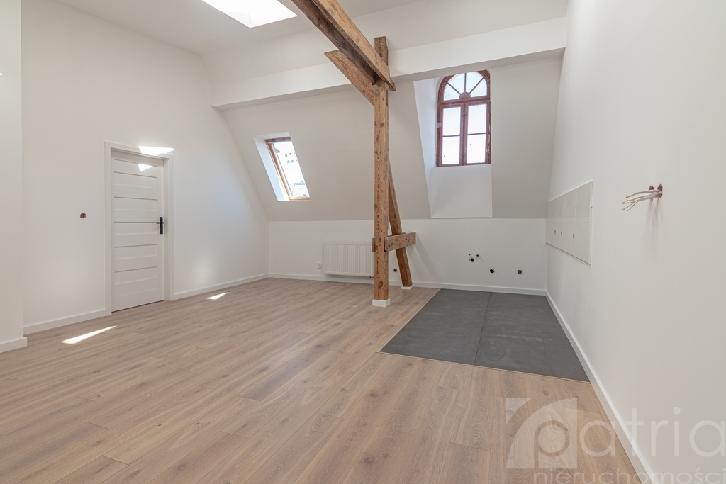 Mieszkanie 2 pokojowe- blisko CH Kaskada (2)