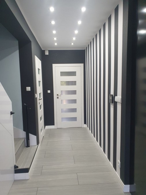 DOM W ZABUDOWIE SZEREGOWEJ OS. PYRZYCKIE (2)