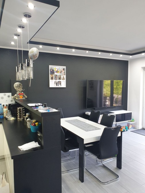 DOM W ZABUDOWIE SZEREGOWEJ OS. PYRZYCKIE (3)