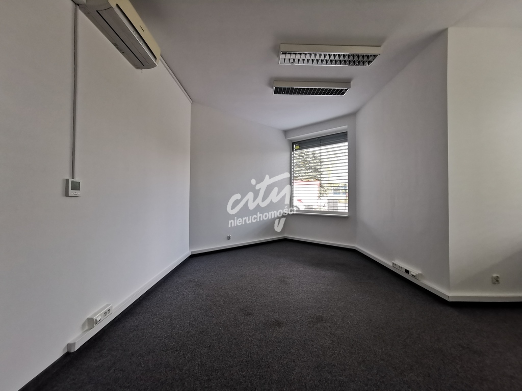 Obkiet na prawobrzeżu. Standard A+.Działka 2914 m2 (2)