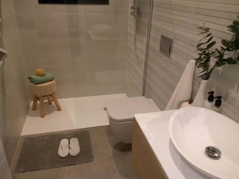 WILLA W ZABUDOWIE BLIŹNIACZEJ W DAYA NUEVA (6)