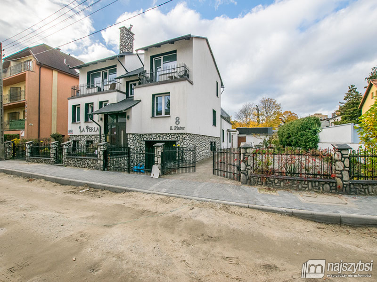 Międzyzdroje - 3 budynki z pokojami na wynajem (35)