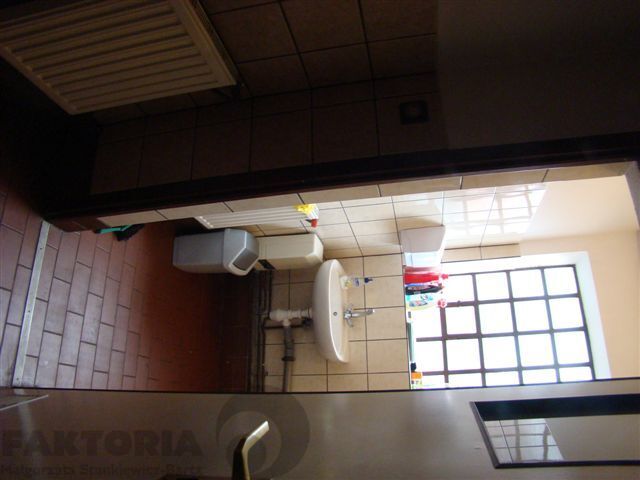 Obiekt usługi, warsztat, biuro+dom 5 mln (11)