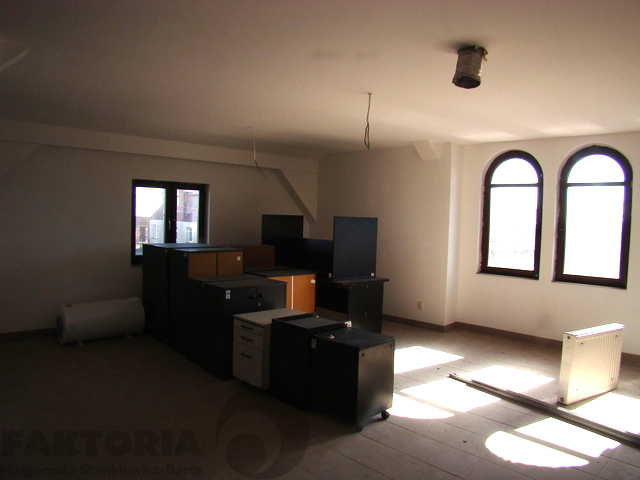 Obiekt usługi, warsztat, biuro+dom 5 mln (18)