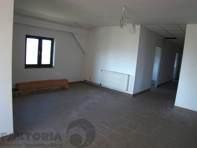 Obiekt usługi, warsztat, biuro+dom 5 mln (20)