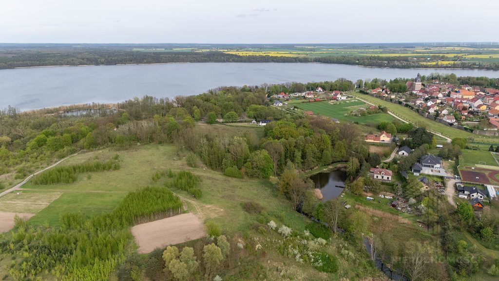 Działka rekreacyjna nad jeziorem 0,24ha MPZP (1)