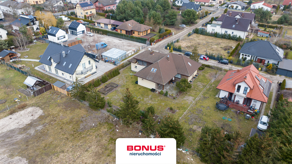 Przestronny dom w cichej części miejscowości!!! (6)