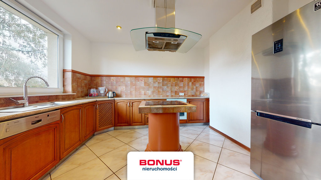 Przestronny dom w cichej części miejscowości!!! (17)