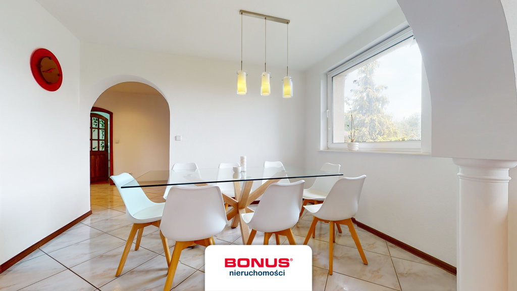 Przestronny dom w cichej części miejscowości!!! (20)