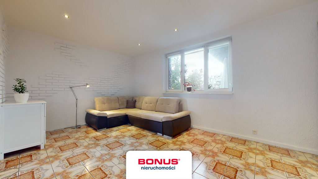 Przestronny dom w cichej części miejscowości!!! (21)