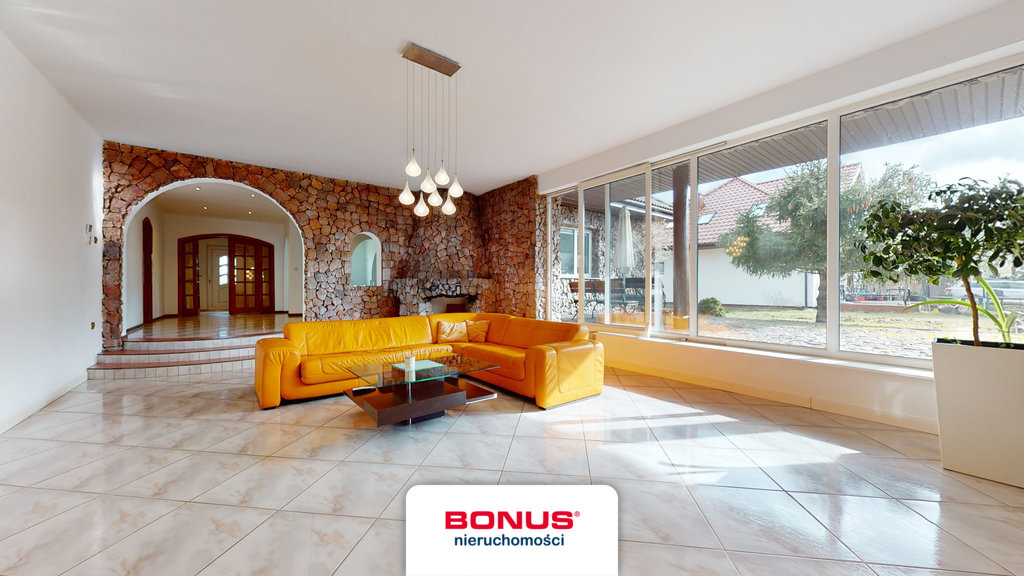 Przestronny dom w cichej części miejscowości!!! (8)