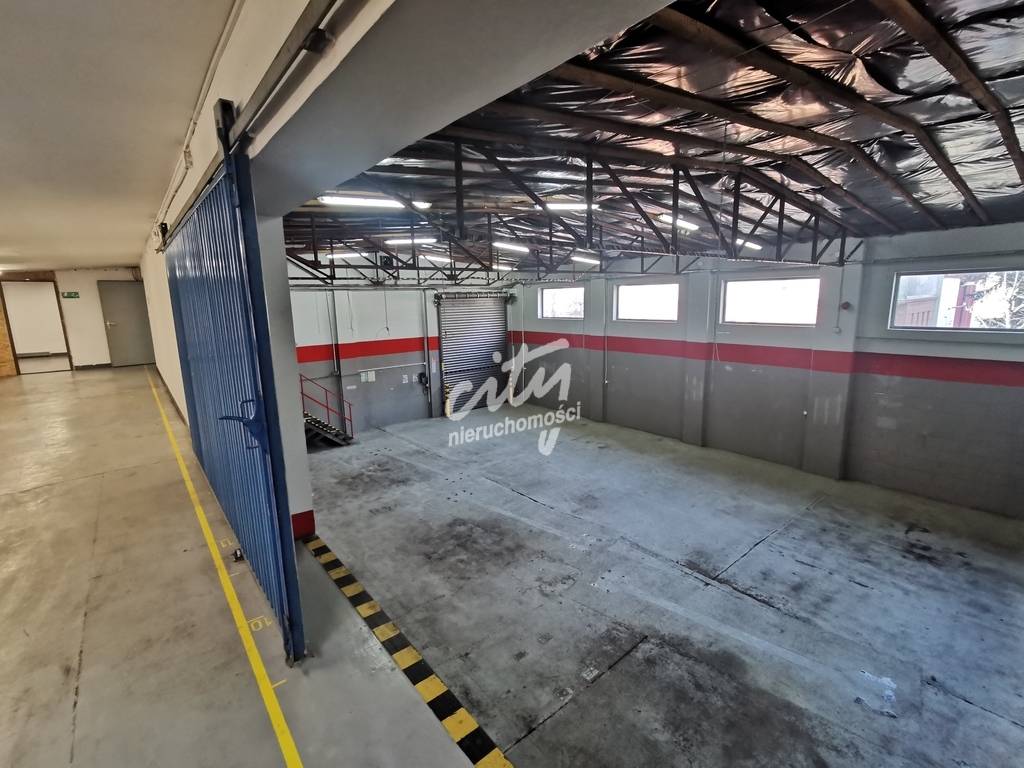 Prawobrzeże, Hala + plac manewrowy 1070 m2. (2)