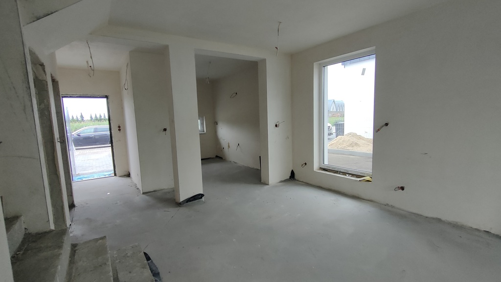 Bliźniak w Mierzynie - 2025 rok. (1)