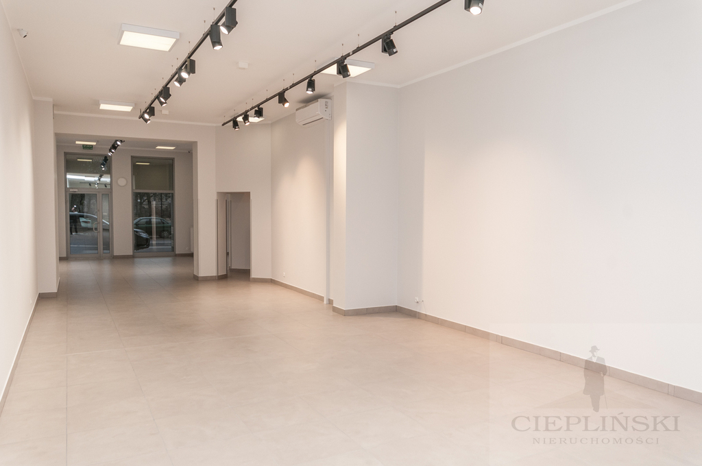 DUŻY LOKAL 100 METRÓW OD CH KASKADA (11)