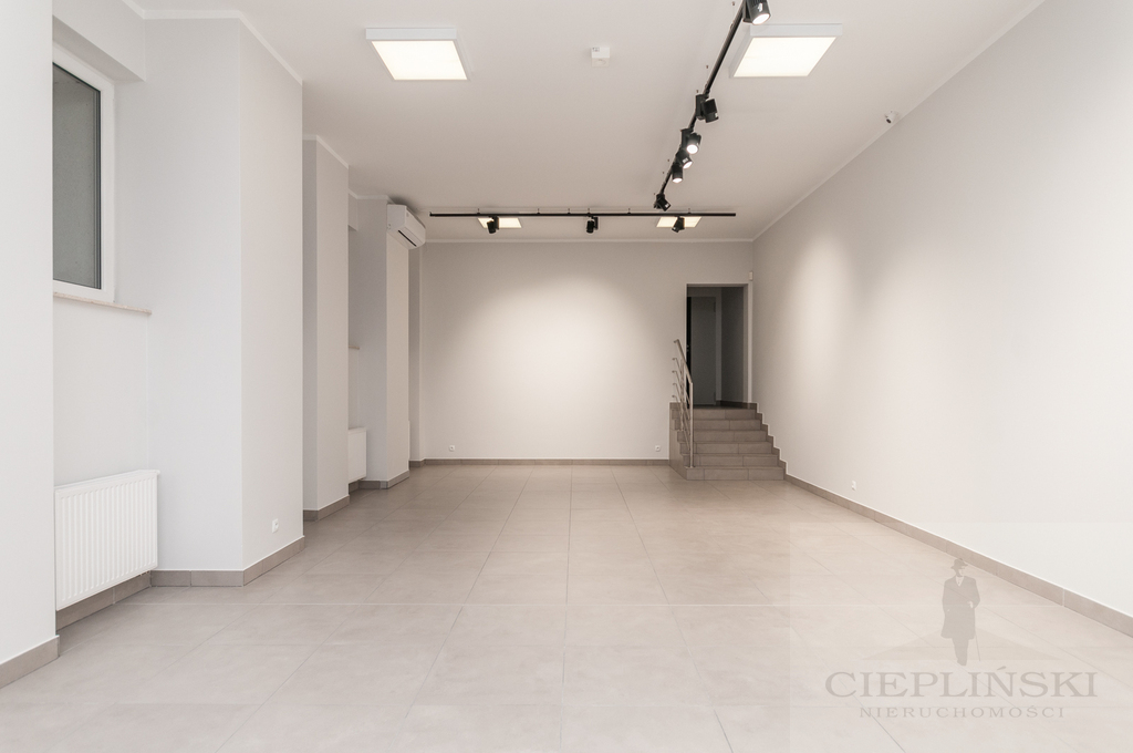 DUŻY LOKAL 100 METRÓW OD CH KASKADA (13)