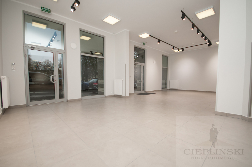 DUŻY LOKAL 100 METRÓW OD CH KASKADA (15)