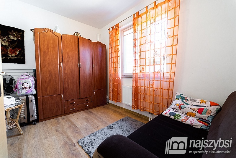 LIPIANY - PRZEPIĘKNY DREWNIANY DOM NAD JEZIOREM (16)