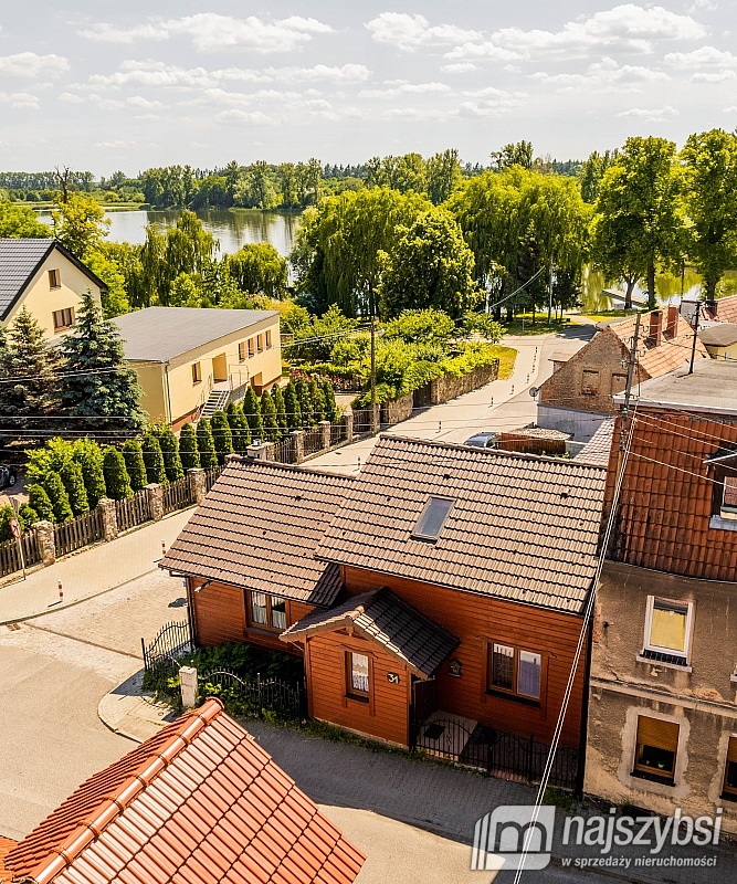 LIPIANY - PRZEPIĘKNY DREWNIANY DOM NAD JEZIOREM (3)
