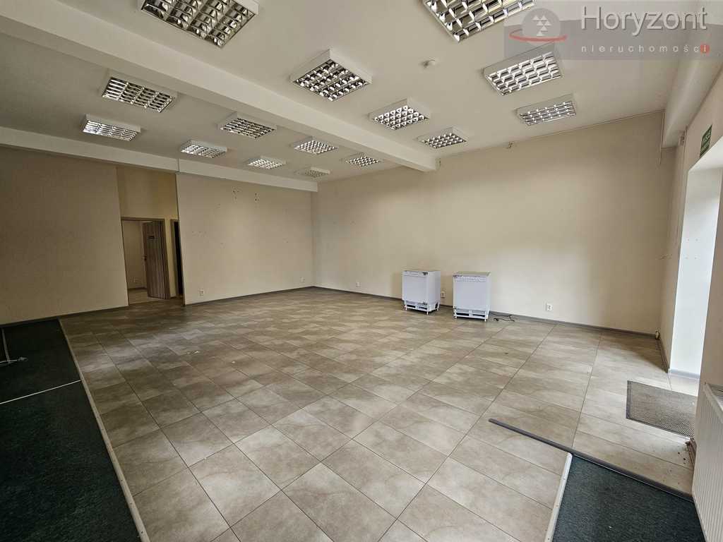 360m2 powierzchni biurowo-sklepowej/magazynowej (3)