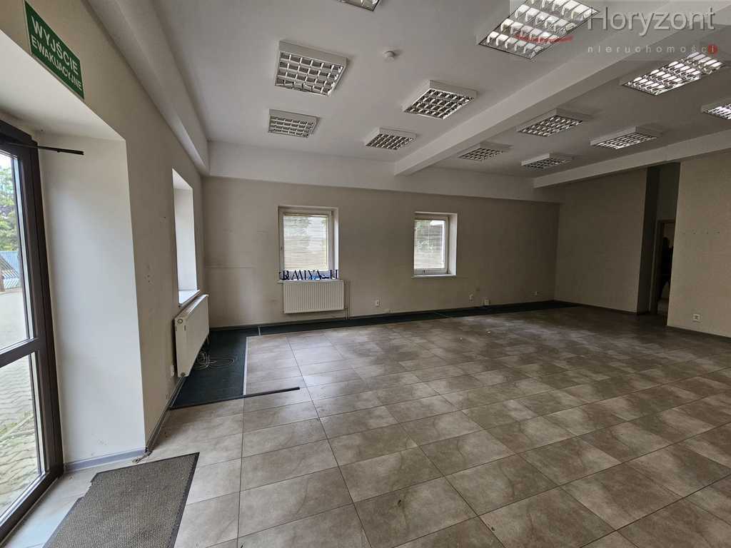 360m2 powierzchni biurowo-sklepowej/magazynowej (2)