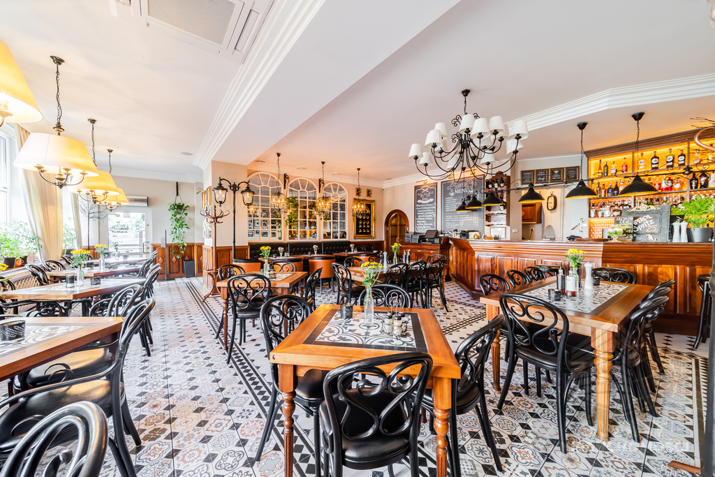 Restauracja w centrum Świnoujścia (5)