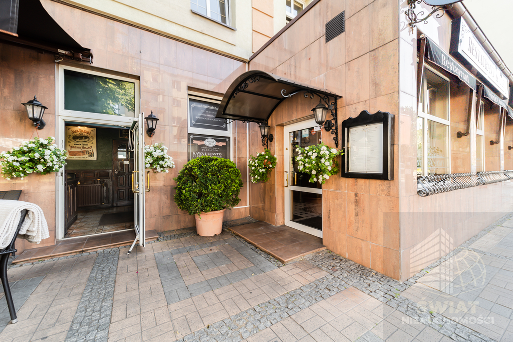 Restauracja w centrum Świnoujścia (16)