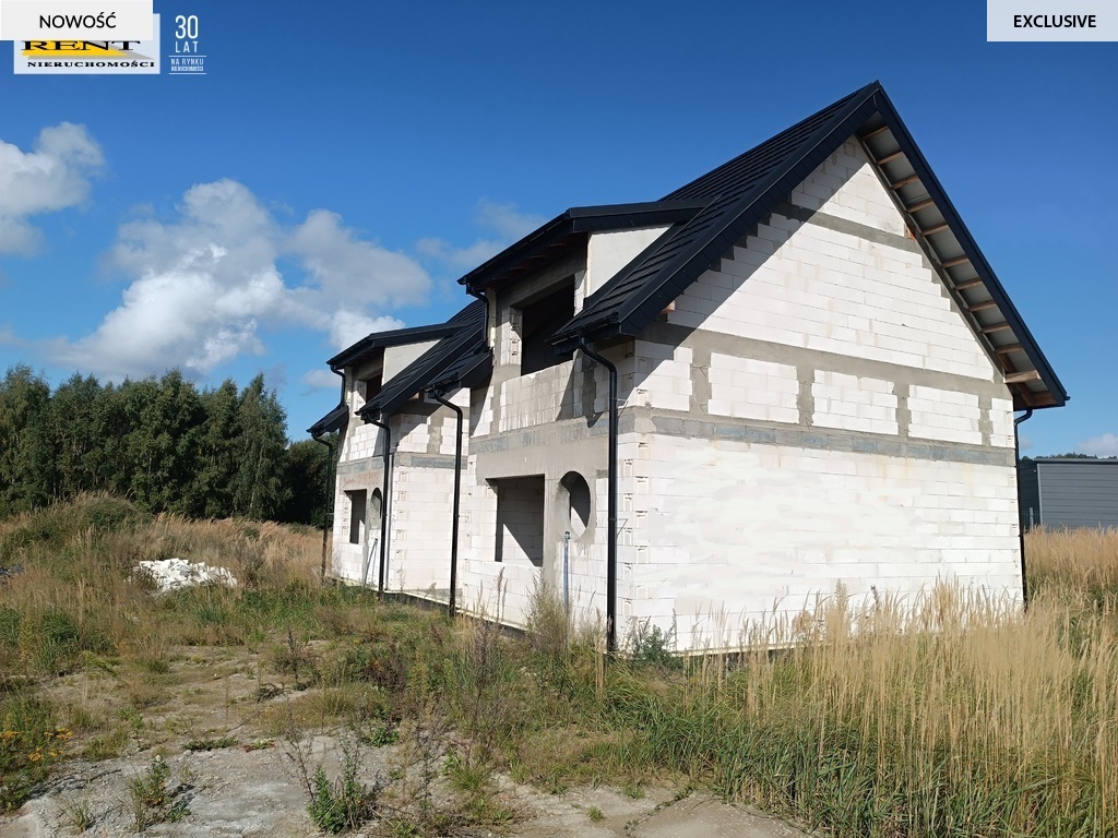 Działka z rozpoczętą budową w Niechorzu (1)